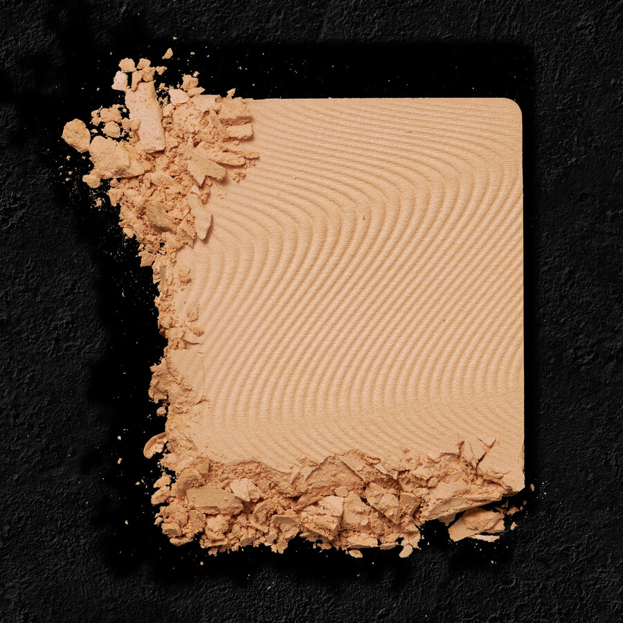 shaper per il viso 3d che evidenzia la cipria